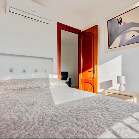 797 Rentals- Amplio Estudio En Puerto Marina